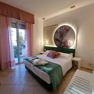 *** Hotel Angelini Italy