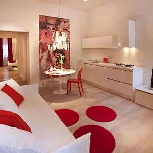** Aparthotel Truly Italy