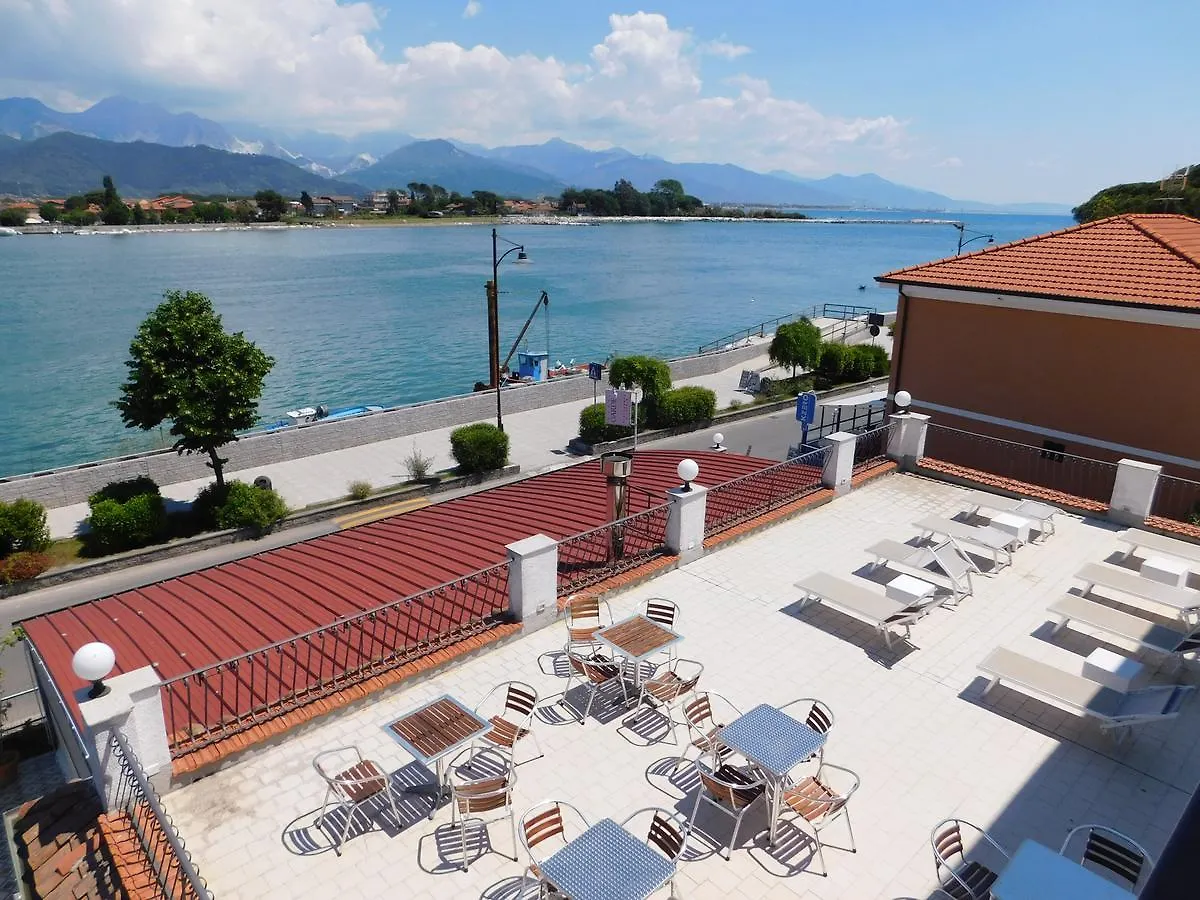 Hotel Garden Bocca di Magra